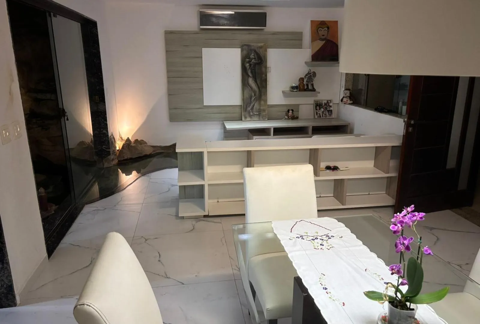 La Casa Amarela - Toda Novinha Cabo Frio Brazil